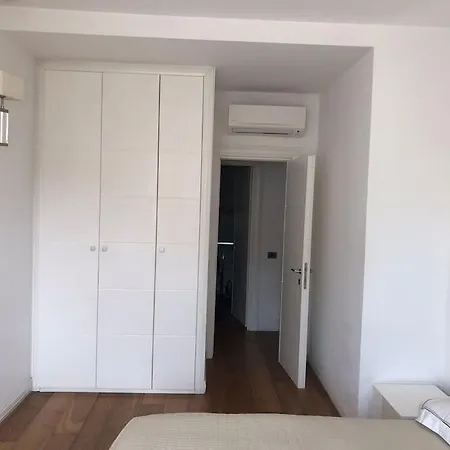 Апартаменты Euclide' S Flat *